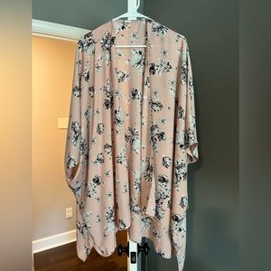 Pink Blush Maternity Kimono - Size Large